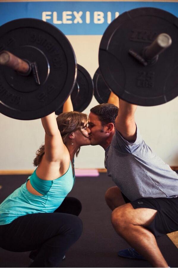 Fit_Motivator1's tweet photo. Fitness couples 😘 http://t.co/QekvnrHhj8