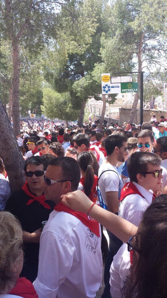 CarolinaMG93's tweet photo. Perfecto 2 de mayo!😆 Enhorabuena @_Caprichoso_ !! 😊😊😊  #CaballosDelVino2014 http://t.co/nCAKxaX7F4