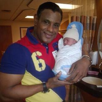 Big Cat on X: Good news, Sammy Sosa looks like Sammy Sosa again. Bad news,  no more Clippers games for Sammy  / X