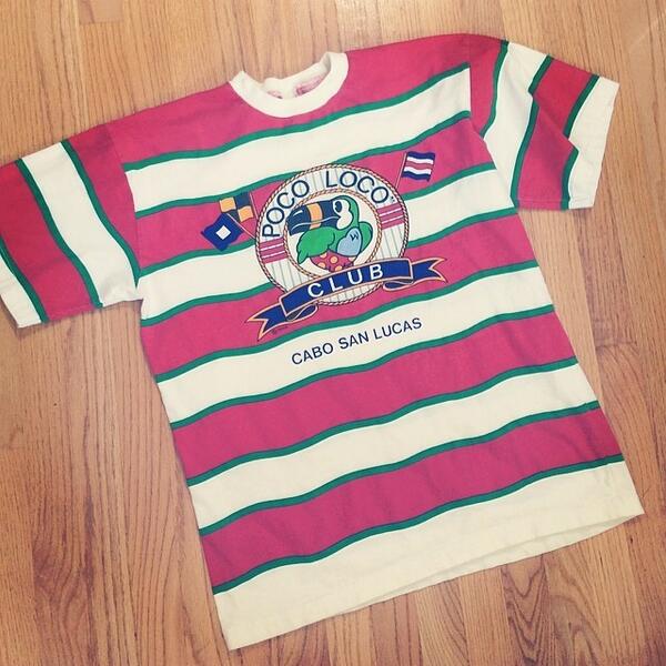 AACabobyBea's tweet image. Love how the printed #stripes have gotten so wavy after years!  #cabosanlucas #pocolococlub #parrot #vintagetshir...