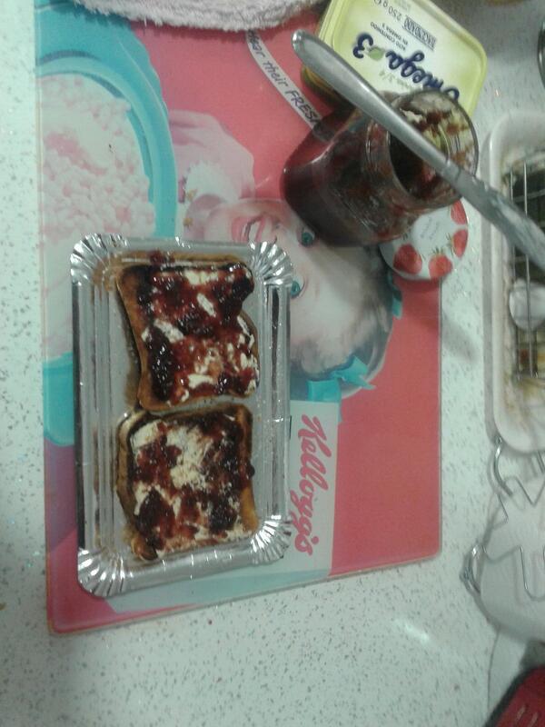 andreacifu13__'s tweet image. #Instatostadas @lucia_y_punto99  #instamerienda