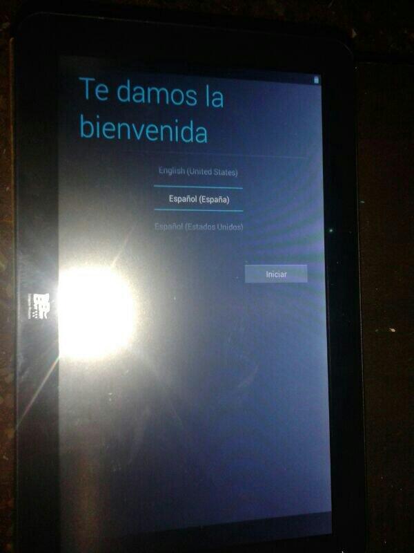 Cynthiaa17_'s tweet photo. hemos preferido adelantar el regalo para el dia de la madre! Que contenta la tenemoss:) http://t.co/OStOkEAlsF