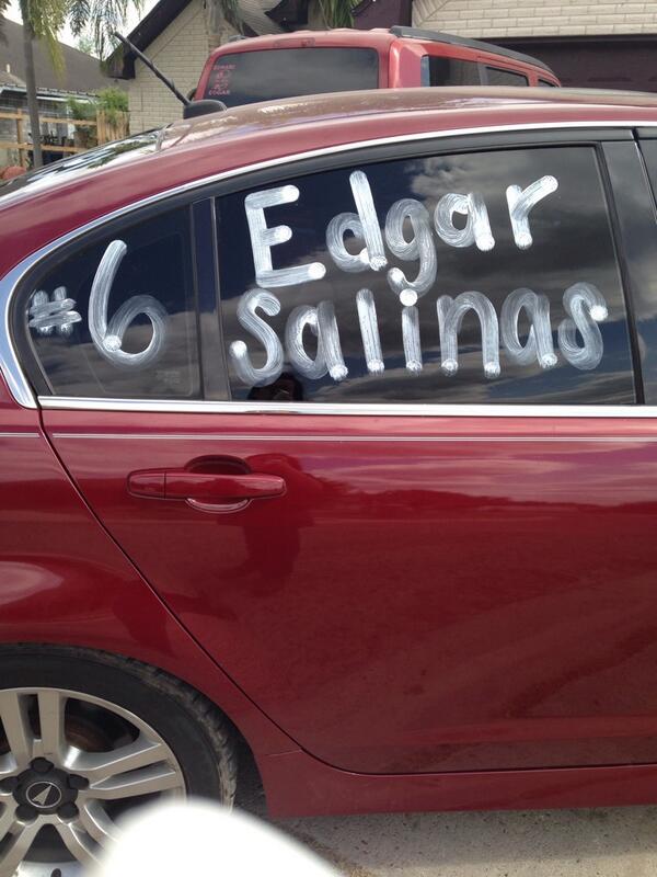 jackelinnesalin's tweet image. More than ready for tonight ⚾️🙌💙 #LoboBaseball #Playoffs2k14 #LaredoBound