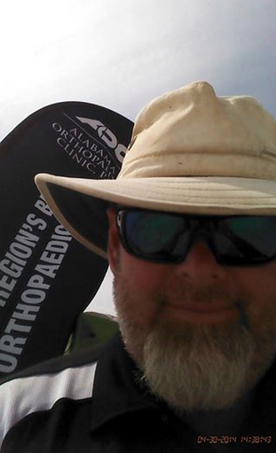 AOCSports's tweet photo. ' Kyle McDowell, having a good time at the @AVCAVolleyball National Championship in Gulf Shores. #AOCSelfie http://t.co/tjkNCoeM9H