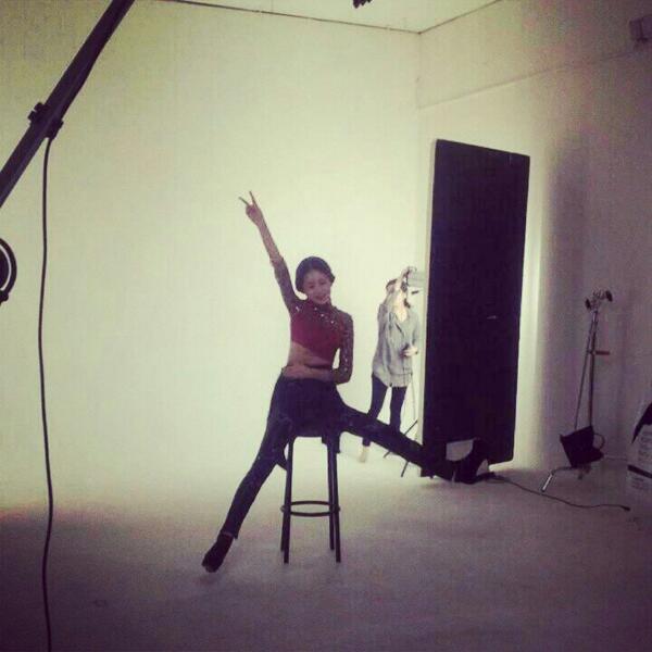 darilynnn's tweet photo. 촬영 👆 http://t.co/xwUutHf2dm