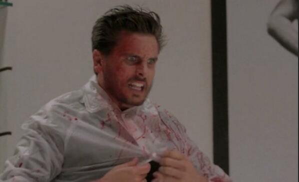 DisickReacts's tweet image. How the new snapchat update makes me feel. #IHateIt