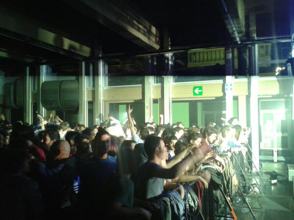 Areofago's tweet photo. Avrà a che fare con il re? Non lo sappiamo. Numa fa spaccare #partycillina2014 http://t.co/oK4z1wqr1U