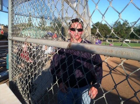 EGSL14's tweet photo. Here's the blue for 8U High Voltage vs Diamond Divas - good job Chris! #EGSLplayoffs http://t.co/TzfBjzzbbM