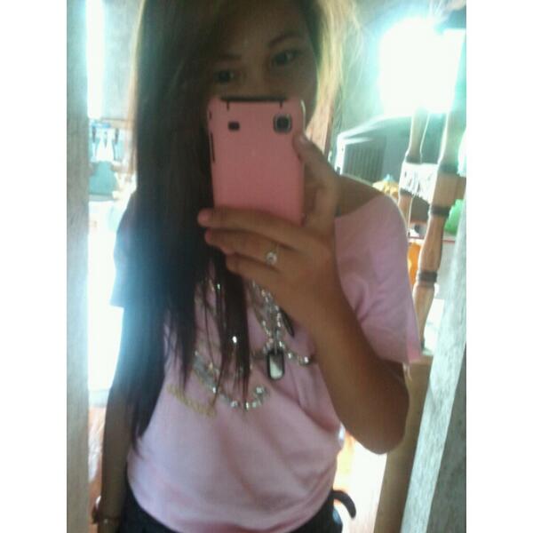 macapaz_mary's tweet photo. SMILE :D http://t.co/IdetZhaZuP