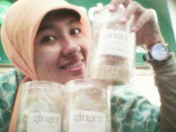gingerpatissier's tweet photo. Sskali boleh lah yaaa narsis sm dagangan. Biar pd tau yg punya tuh manis, fun-tastis, sweeties, tp smuany iu bokis :p http://t.co/VHZFLAkV7X
