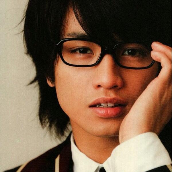 まとめ 中島健人さんがドラマで着用しているメガネはbj Classic ミナミメガネ