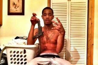 Dtf_Terrick's tweet photo. Touceno 4rm touchmoney http://t.co/j3V5wfcn2d