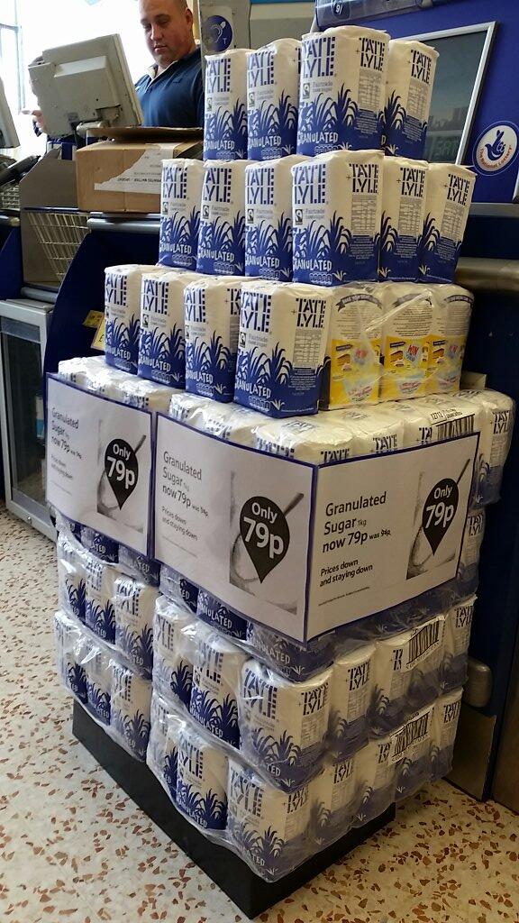 marton5264's tweet photo. Prices down staying down,  trade it,  trade it TRADE IT!! @jeanie_hughes @hmpilling @tonywood1969 http://t.co/q4aPZeRT2q
