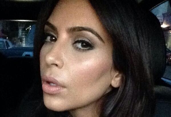 KKardashian95's tweet photo. My idol http://t.co/9LBjZdrdSQ