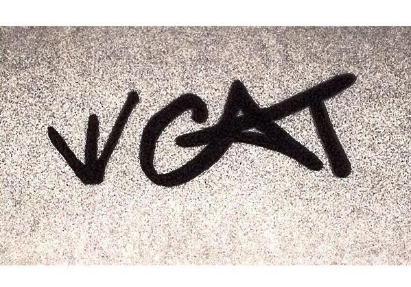 JonahsFromTonga's tweet photo. PussyCAT. http://t.co/BL1wR6t1O1