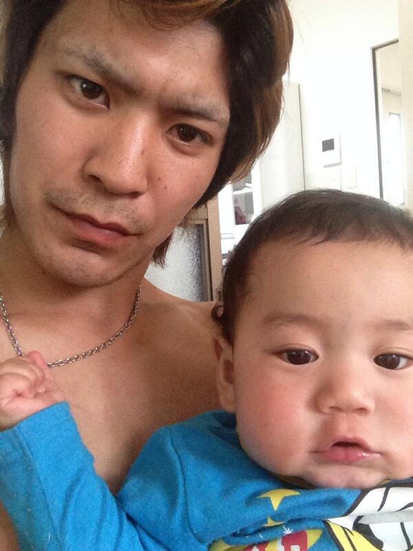 しょやんやんやん 今日美容院 五ヶ月ぶりとかやべー 髪伸びすぎ 髭剃らないとまじ老けてる 眉毛も最近全然手入れしてねーwww Http T Co Oyrhaomkys