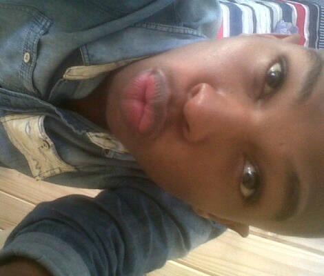 Terry_Curls's tweet photo. #staypouting http://t.co/e8Idg8IwGK
