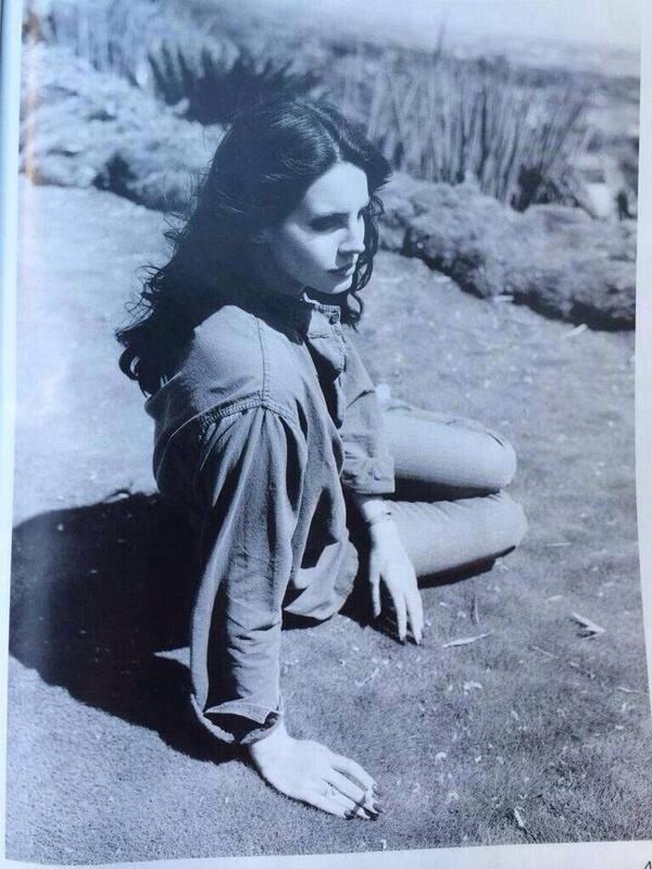 DelReyLatest's tweet photo. Lana Del Rey by Libération Next magazine http://t.co/dSDoqC2xzK