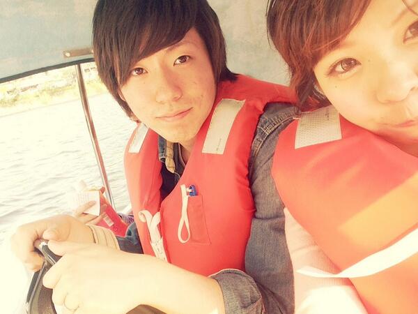 25561Mado's tweet photo. なにを血迷ったか五桂でえんじょい。(笑)
やばたのしい！かおぱんぱん！！笑えない！！ヒールでアヒルボートこぎまくった！足つるとこやた！！ http://t.co/dMTAP6AfV4