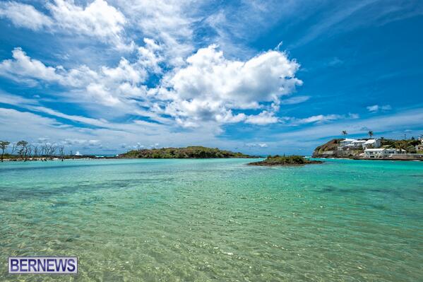 bernewsdotcom's tweet image. Step off the beaten path and your view will change. #Bermuda #IslandLife #MagicalViews