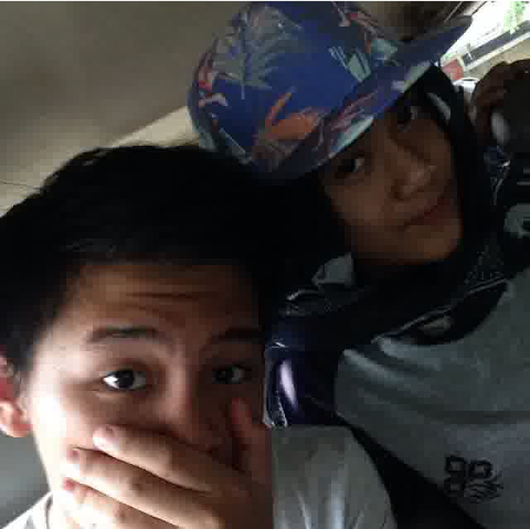 AloversRembang's tweet photo. DI hovi bgt ngeshare photo bareng aisyah hahah 😂 @AlvaroMaldini1Alvaro @iqbaale http://t.co/Et07GDOkqK