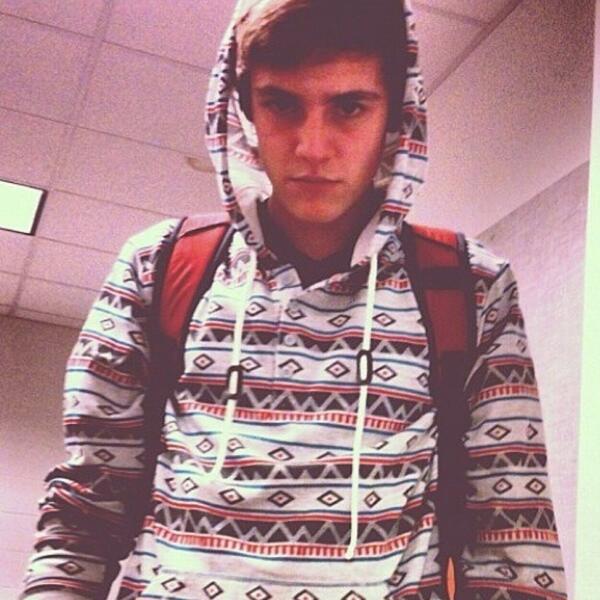 SammyWilkMC's tweet photo. My face when I have to get up too early http://t.co/AVrBk3wAlF