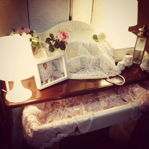 twistisyou's tweet photo. Simple Harmony/
When Our Fingers Intertwine/
Forever Always 

#VintageChic #TwistEvents #SeskoAD #PutiEvan http://t.co/YRARcRTrAZ
