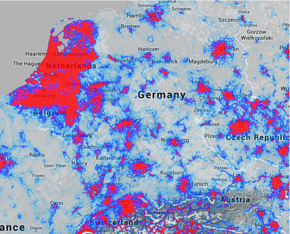 Is Strava populair in Nederland? Nou, eehm, best wel. (HT @kennethn)