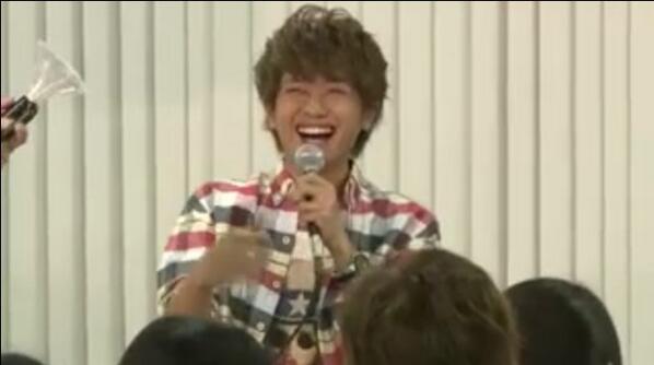 24aaana's tweet photo. この笑顔ほんと癒し〜🙆💓💓💓 http://t.co/suPESYKVYG