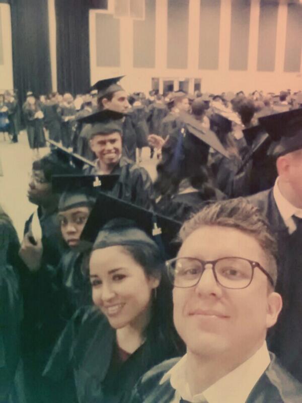 PaulStringz's tweet image. Graduation Day! #MDCGrad