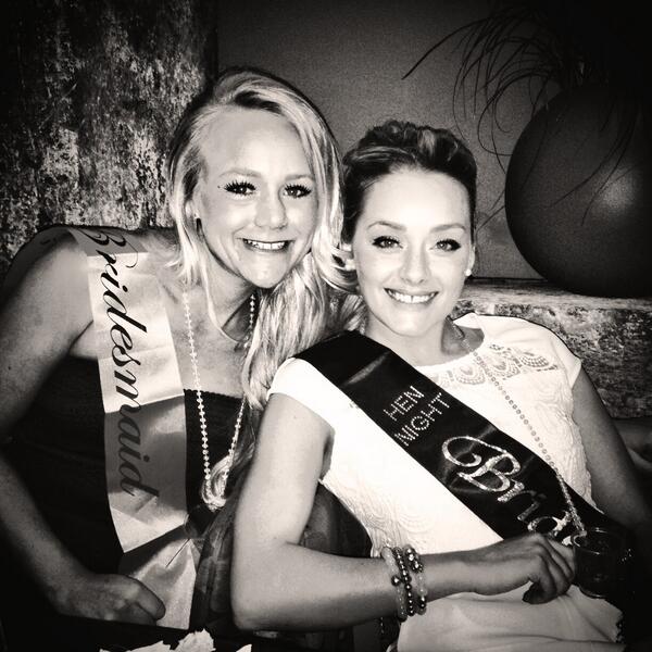 zippyclaire's tweet photo. Gorgeous girlies!! @misskerrypearse @leannecoombe http://t.co/iFemParbTU