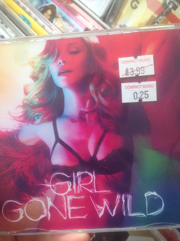 Newii95's tweet photo. @Madonna but you're worth soo much more!! :( http://t.co/Us4hqnP5qB