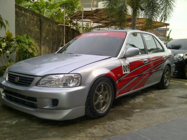 Goodluck buat pak ketum kita dragnya besok <a href="/Renalfreeway2/">Renaldo</a> #01#09 *beer*