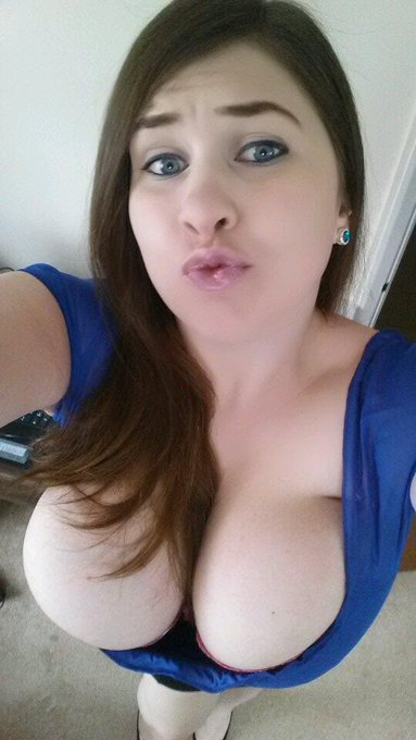 Boys with tokens dive in to my cleavge at mfc right now #cleavage #blue #lips #modelling #hugenaturals<a href="/tag/lips"class="tags"><span>#lips</span></a><a href="/tag/blue"class="tags"><span>#blue</span></a><a href="/tag/modelling"class="tags"><span>#modelling</span></a><a href="/tag/cleavage"class="tags"><span>#cleavage</span></a><a href="/tag/titflash"class="tags"><span>#titflash</span></a><a href="/tag/h"class="tags"><span>#h</span></a>