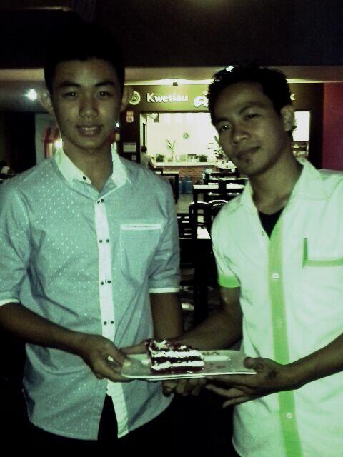 Vincent recieved our surprize gift.