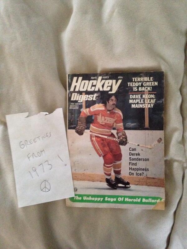 theillrx's tweet photo. Check out what was behind our bathroom wall.  #welivehockey http://t.co/ZkLi72RY4L