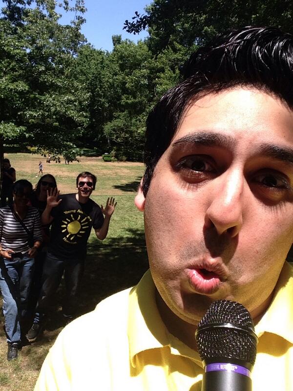 MyBackstageHero's tweet photo. Time for #selfiesaturday ARTSPLORATION #yahart @yahouston #yahart http://t.co/XPcgdwU0pA