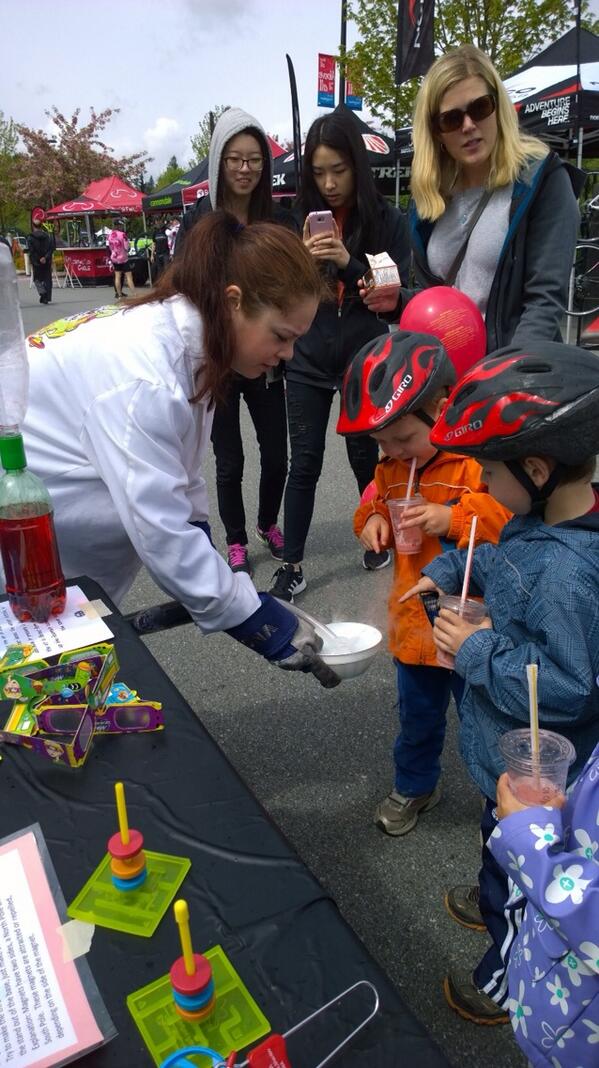 MedRayImaging's tweet photo. #wheel2heal. Bit of a mixed bag from Mother Nature. But lots of fun at the @MedRayImaging &amp; IF PoMo booth http://t.co/9xHJtw5m9e
