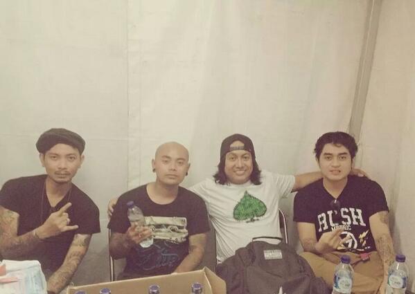 Genjinandoto (@wolfshop_) on Twitter photo 