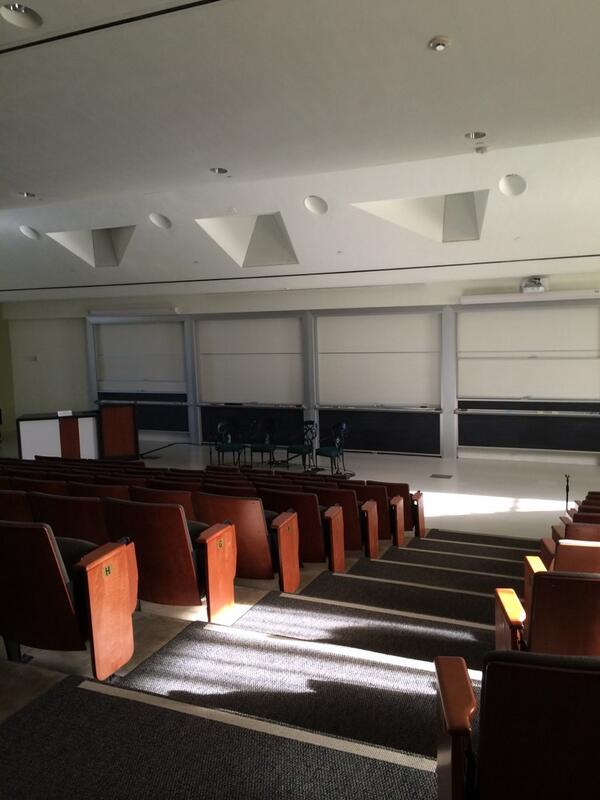 MSBCompliance's tweet image. After great night at @Caltech Athenaeum getting ready for @CaltechEntForum program on #bitcoin and future of money