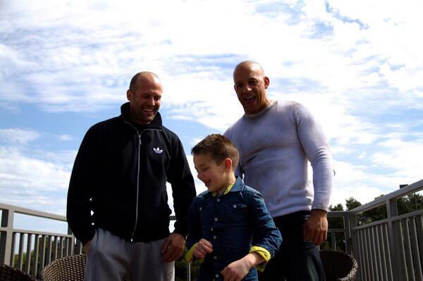 Vin_DieselFans's tweet photo. #best #vindiesel #picturesofvindiesel with #jason #statham http://t.co/wRDFANmNuW
