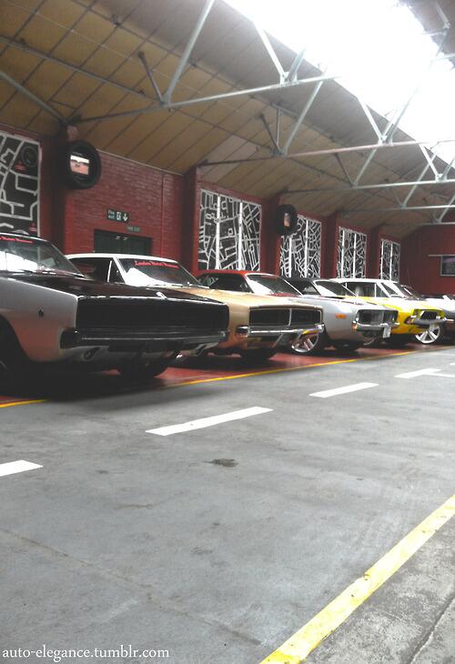 Th3BestCars's tweet image. auto-elegance:

Muscular lineup.
- London Motor Museum