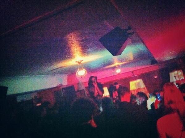 MilesJones's tweet image. Saw @AngelHaze play a live set the other night. She&apos;s vicious. I dig! #SheNext