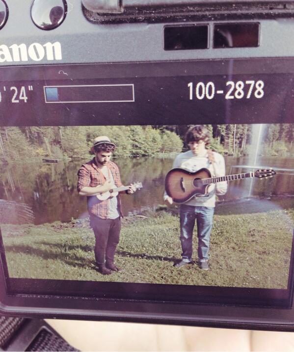 JohnAdamsMusic1's tweet photo. Filming a new cover Lakeside!!! #ukelele #guitar #live #comingsoon http://t.co/tBhM7Wq1IR
