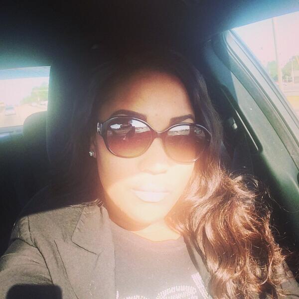 iMia23's tweet photo. I was feeling myself a lil but! http://t.co/kgSYeTF4Fp