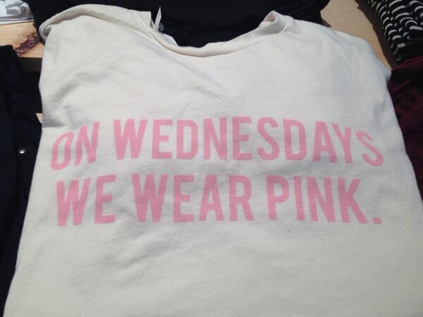 Really? And we hope on Tuesdays you wear red? <a href="/RedShoeMov_Arg/">Red Shoe Movement Ar</a>