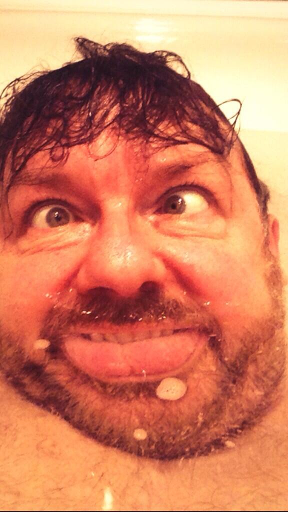 rickygervais's tweet photo. I'm melting http://t.co/oBRnjFGc1j