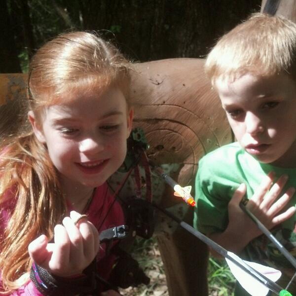 maprice79's tweet image. These two make shooting a tournament with a recurve pretty wild!