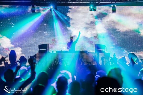 dougvansant's tweet image. The new lasers at @echostage are intense! @thomasgold @ClubGlow @MDfilms