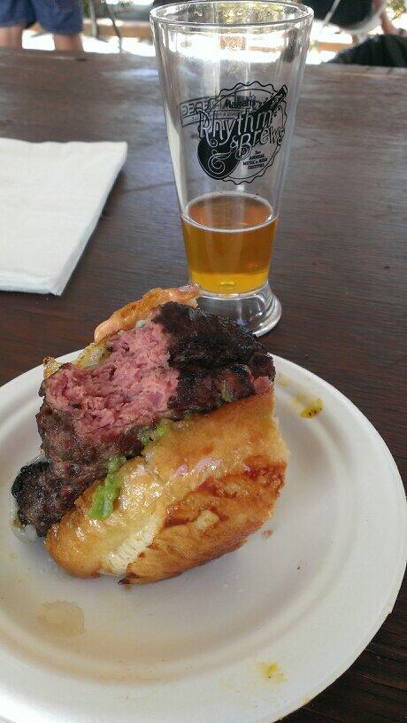 christietime's tweet photo. Slaters 50/50 and #SDCraftBeer. Lovin the Rhythm and Brews fest @sdbrewers http://t.co/z7Po8JiWta